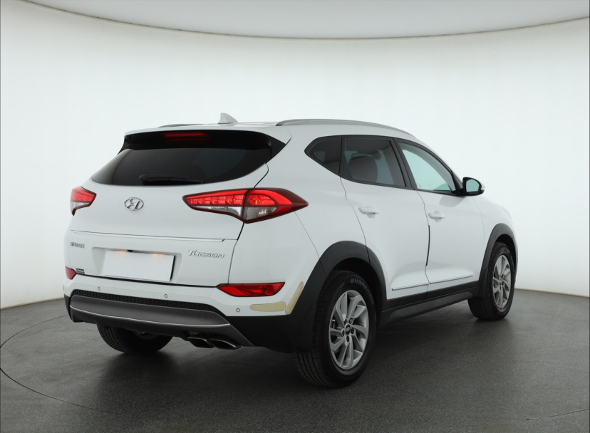Hyundai Tucson, 2015