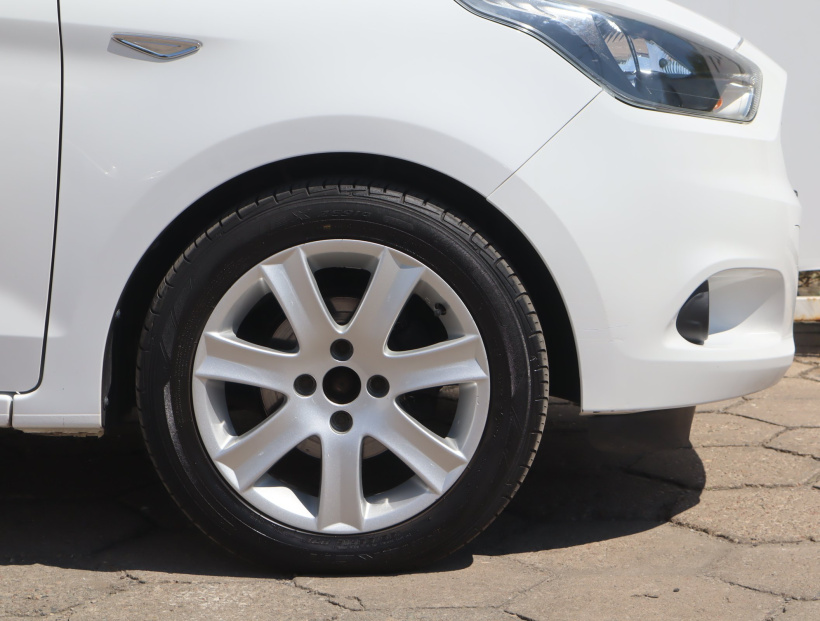 Ford Ka+, 2017
