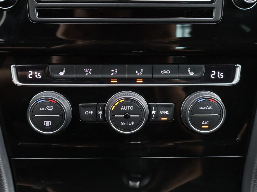 Volkswagen Golf, 2014