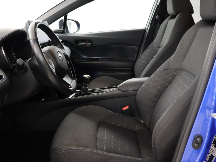 Toyota C-HR, 2020