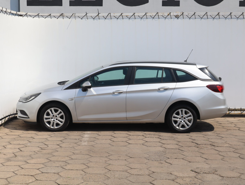 Opel Astra, 2017