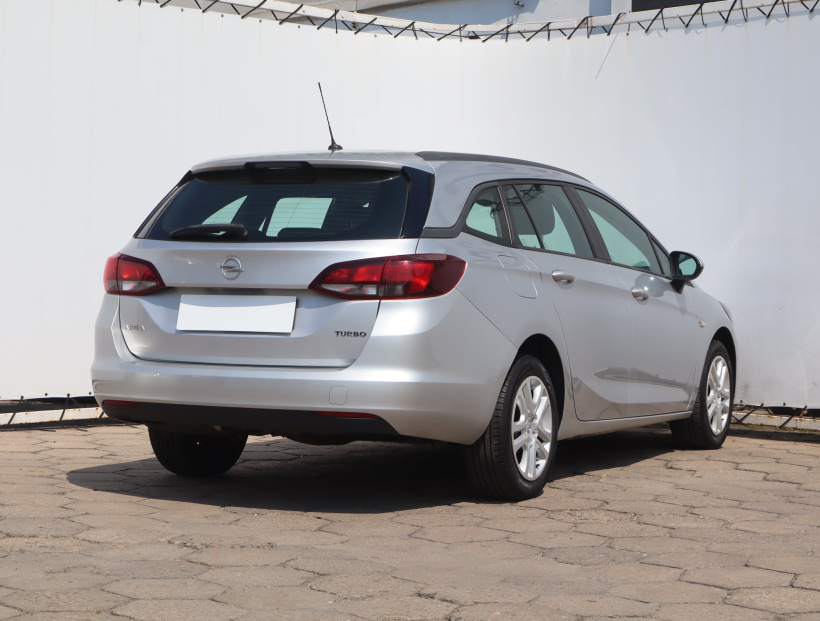 Opel Astra, 2017
