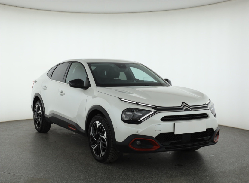 Citroen C4 X, 2023