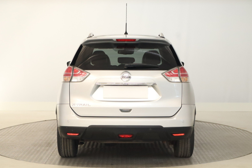 Nissan X-Trail, 2015