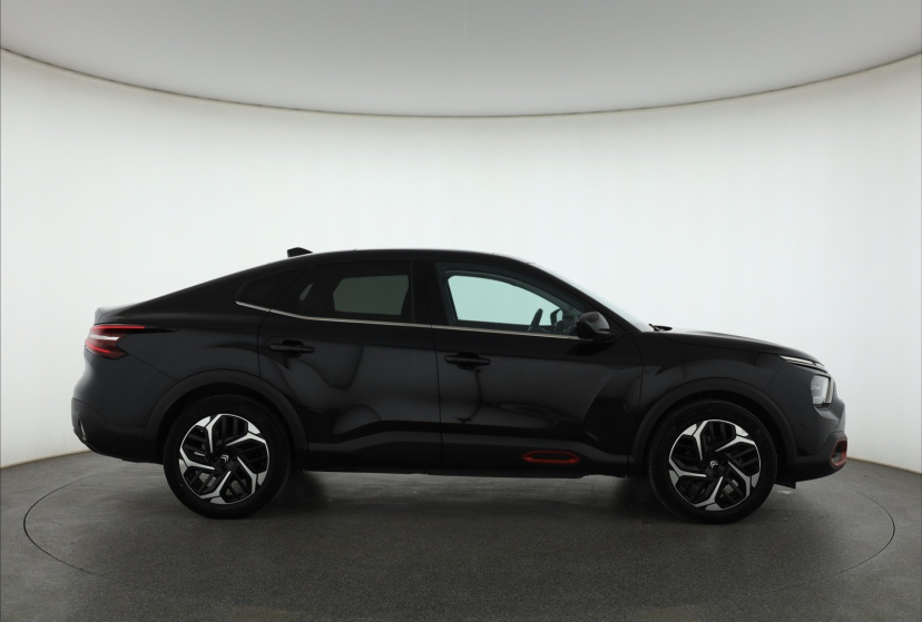 Citroen C4 X, 2023