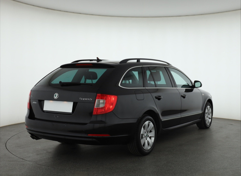 Škoda Superb, 2013
