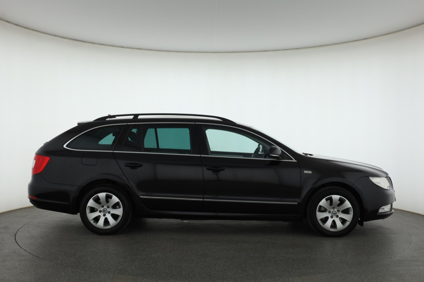 Škoda Superb, 2013