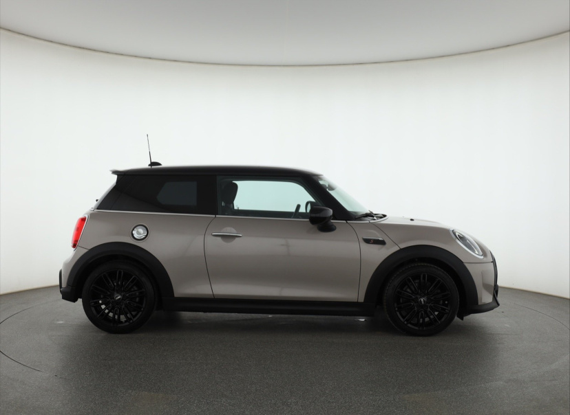 MINI 3-door, 2022