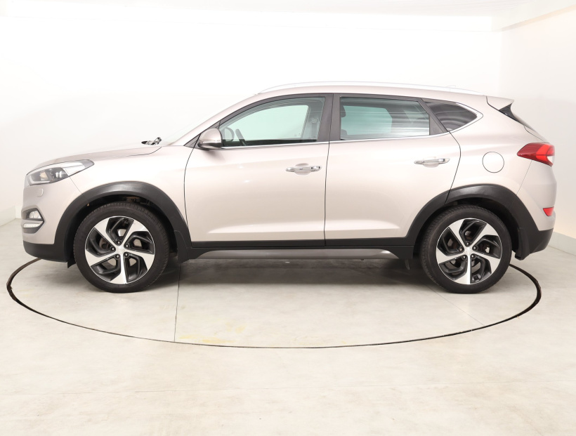 Hyundai Tucson, 2016