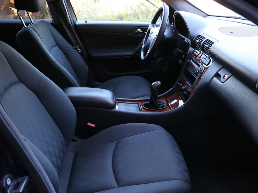 Mercedes-Benz C, 2002