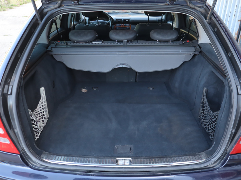 Mercedes-Benz C, 2002