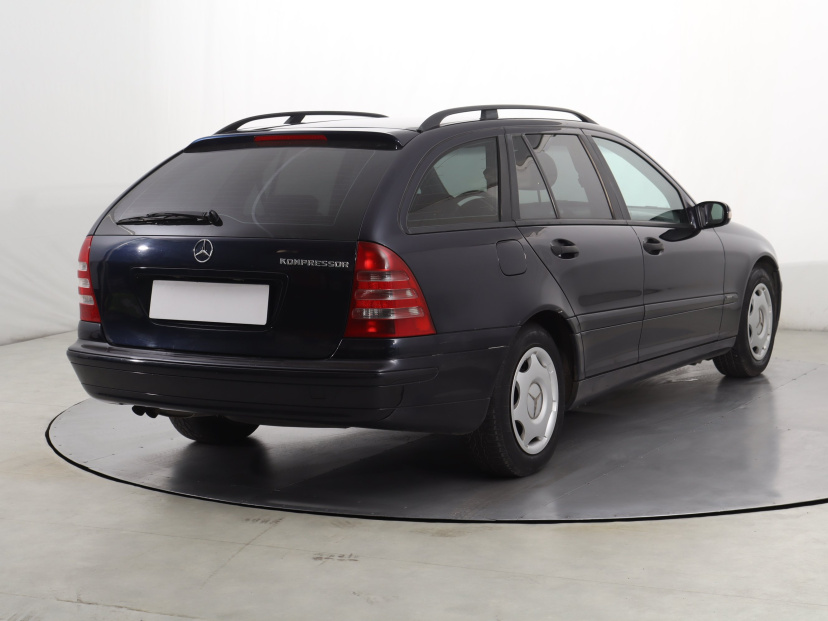 Mercedes-Benz C, 2002