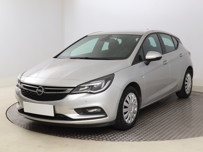 Opel Astra, 2019