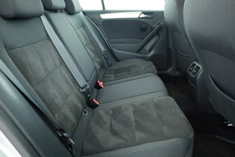 Volkswagen Golf, 2010