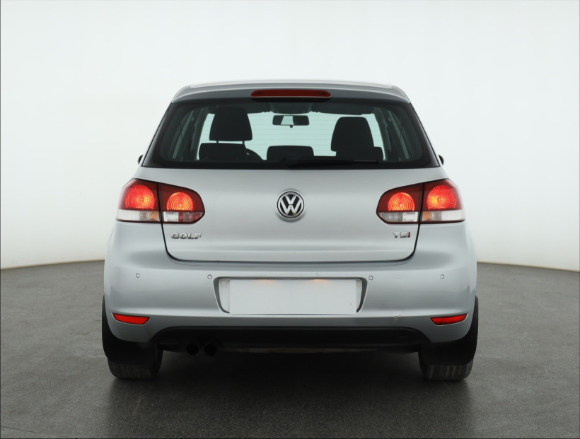 Volkswagen Golf, 2010