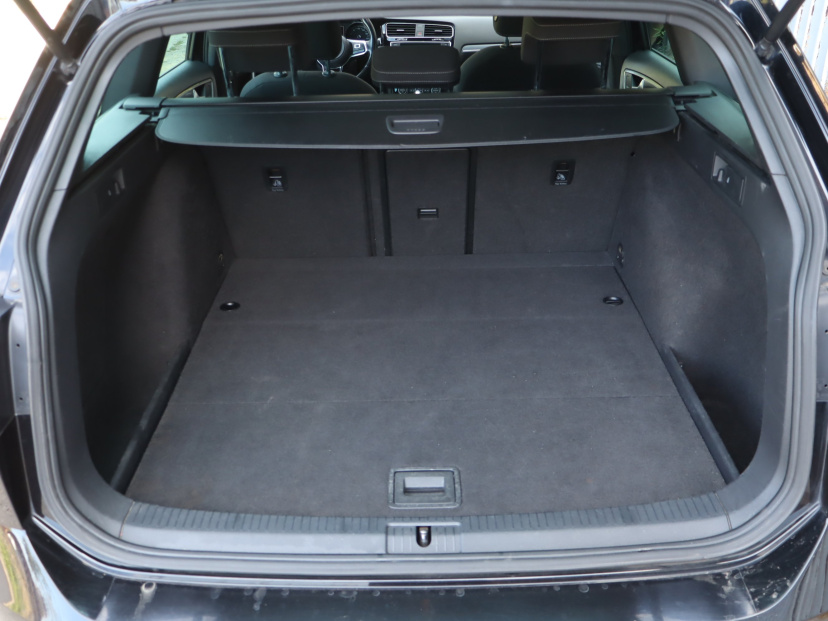 Volkswagen Golf, 2016