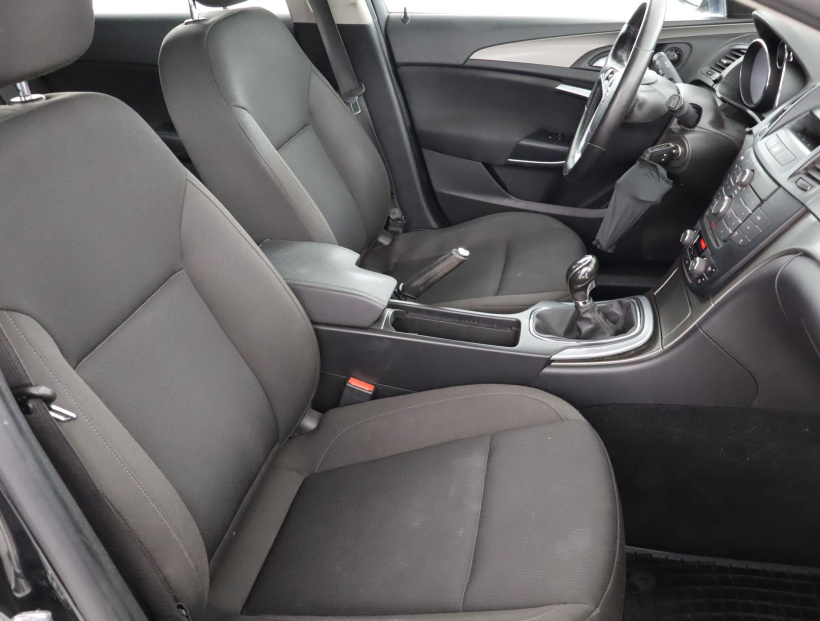 Opel Insignia, 2012