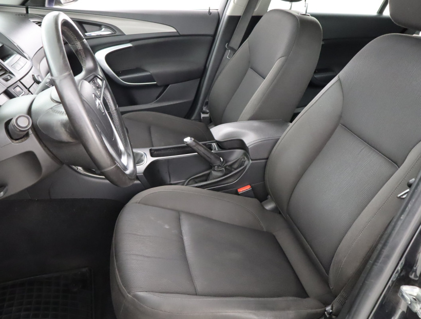 Opel Insignia, 2012