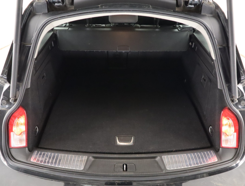 Opel Insignia, 2012