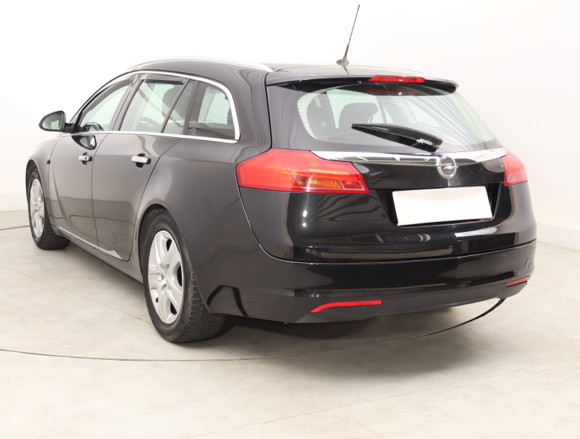 Opel Insignia, 2012