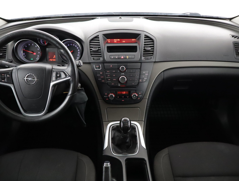 Opel Insignia, 2012