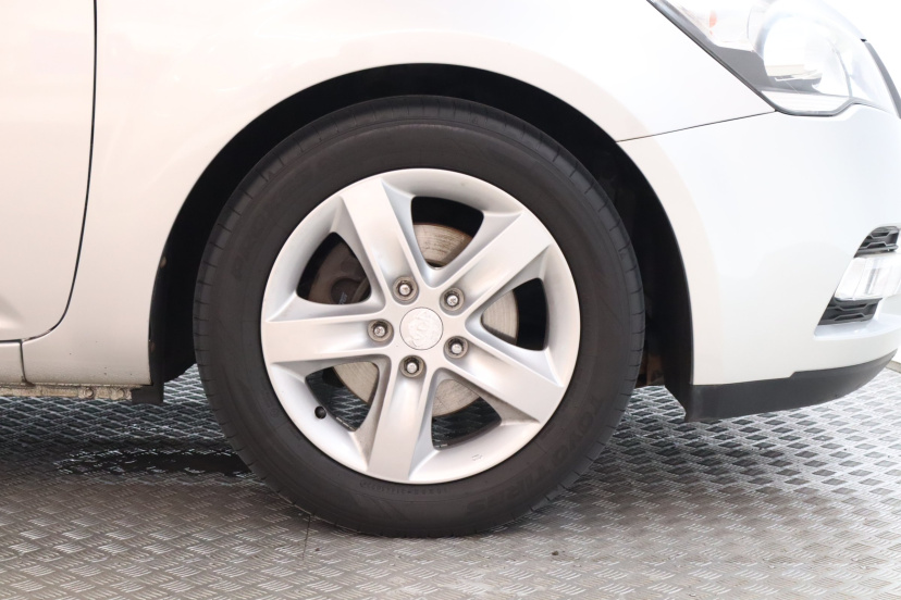 Kia Ceed, 2012
