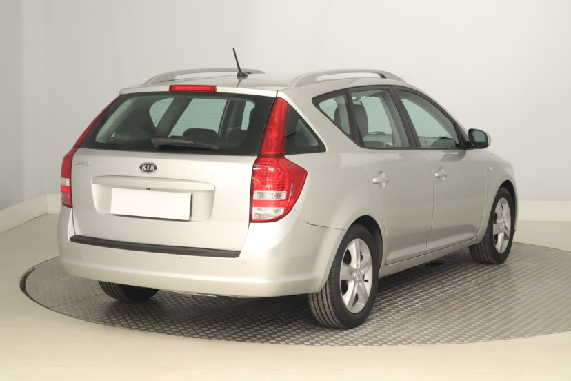 Kia Ceed, 2012