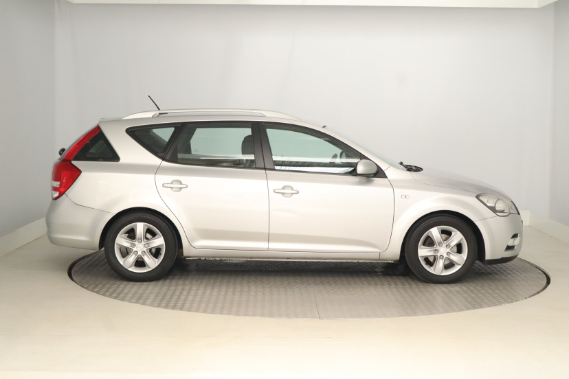 Kia Ceed, 2012