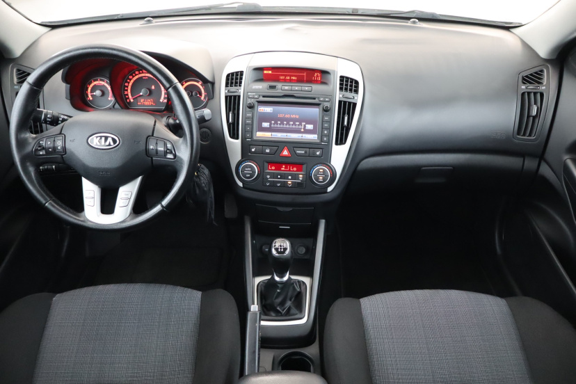 Kia Ceed, 2012