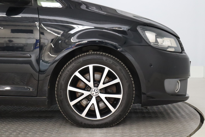 Volkswagen Touran, 2011