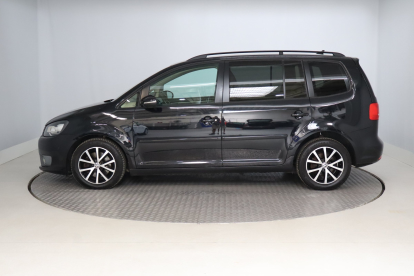 Volkswagen Touran, 2011