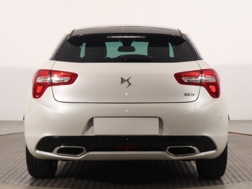 DS 5, 2017