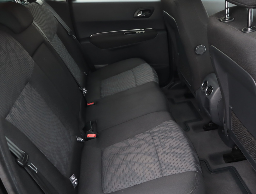 Peugeot 3008, 2010