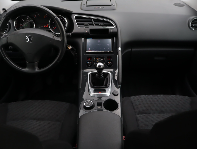 Peugeot 3008, 2010