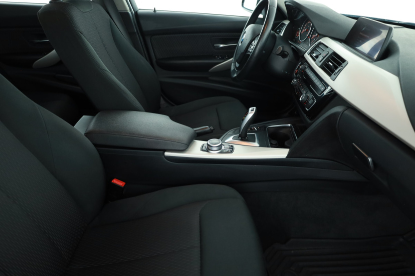 BMW 3, 2019
