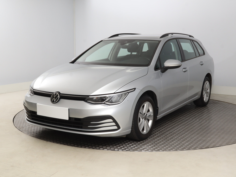 Volkswagen Golf, 2021