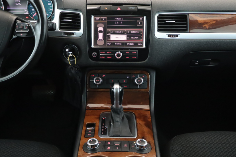 Volkswagen Touareg, 2010