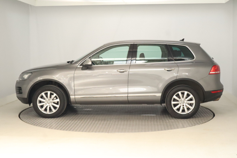 Volkswagen Touareg, 2010