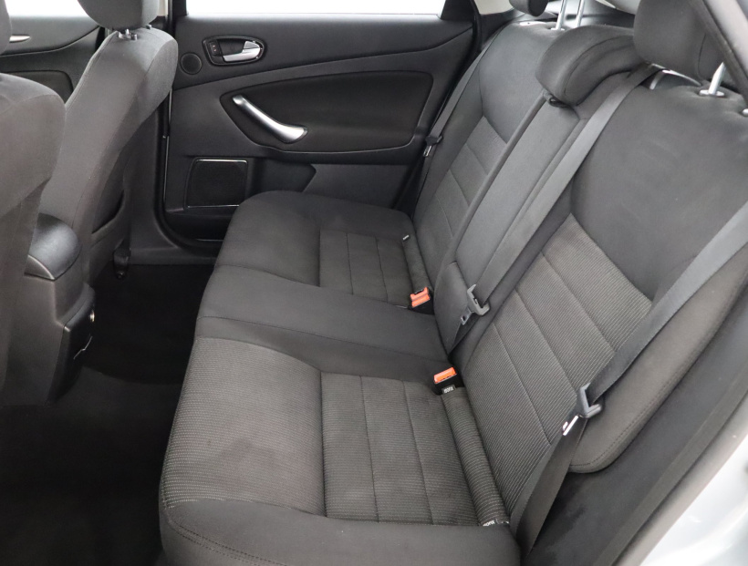 Ford Mondeo, 2009