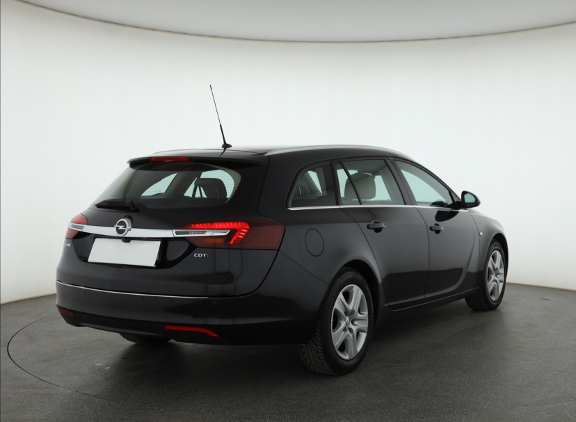 Opel Insignia, 2015