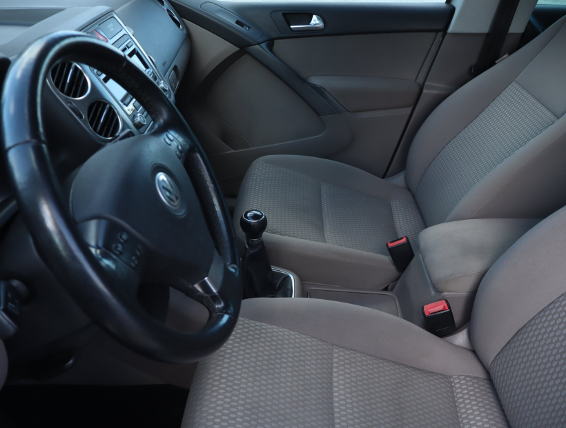 Volkswagen Tiguan, 2009