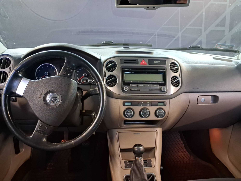 Volkswagen Tiguan, 2009