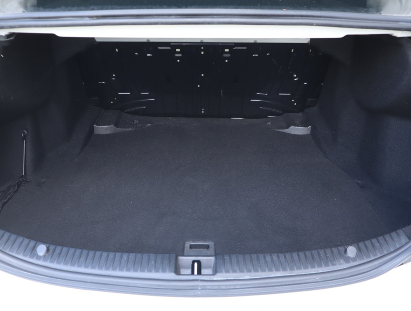 Mercedes-Benz C, 2015