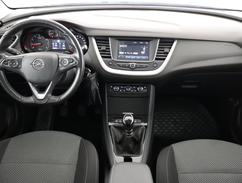 Opel Grandland, 2021