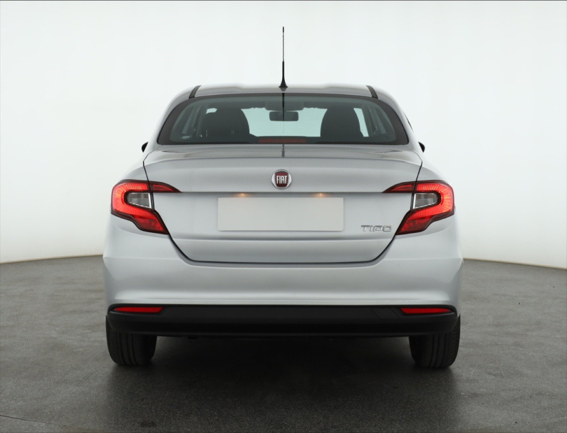 Fiat Tipo, 2016