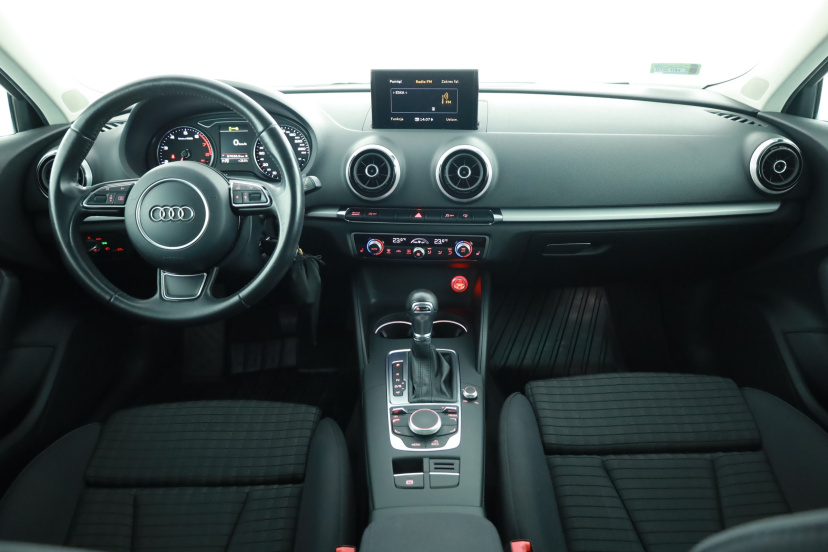 Audi A3, 2015