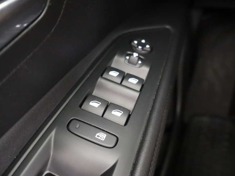 Peugeot 3008, 2022