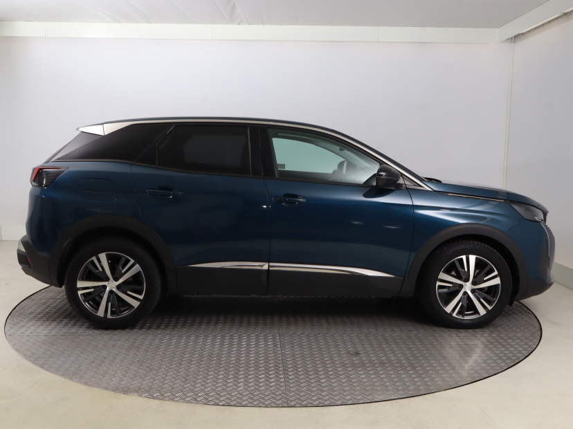 Peugeot 3008, 2022