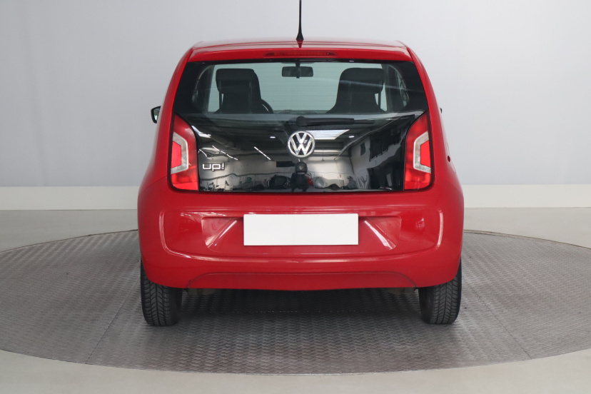 Volkswagen Up!, 2016