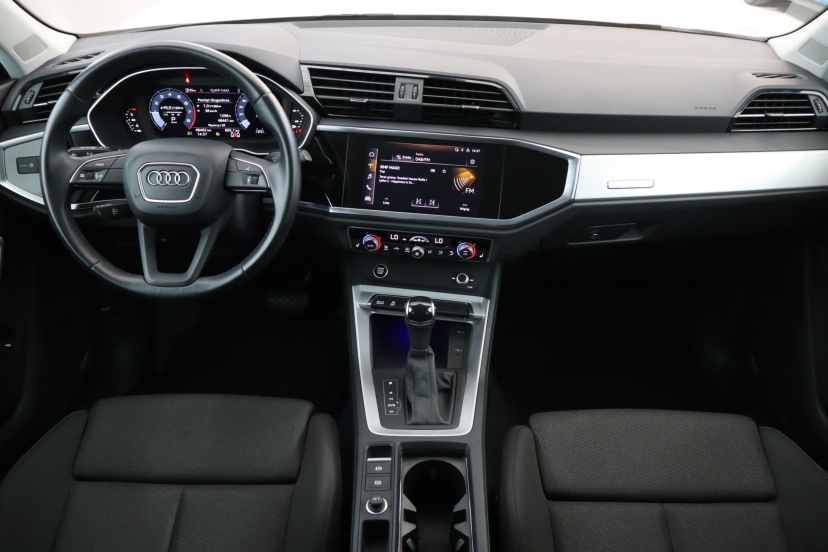Audi Q3 Sportback, 2021